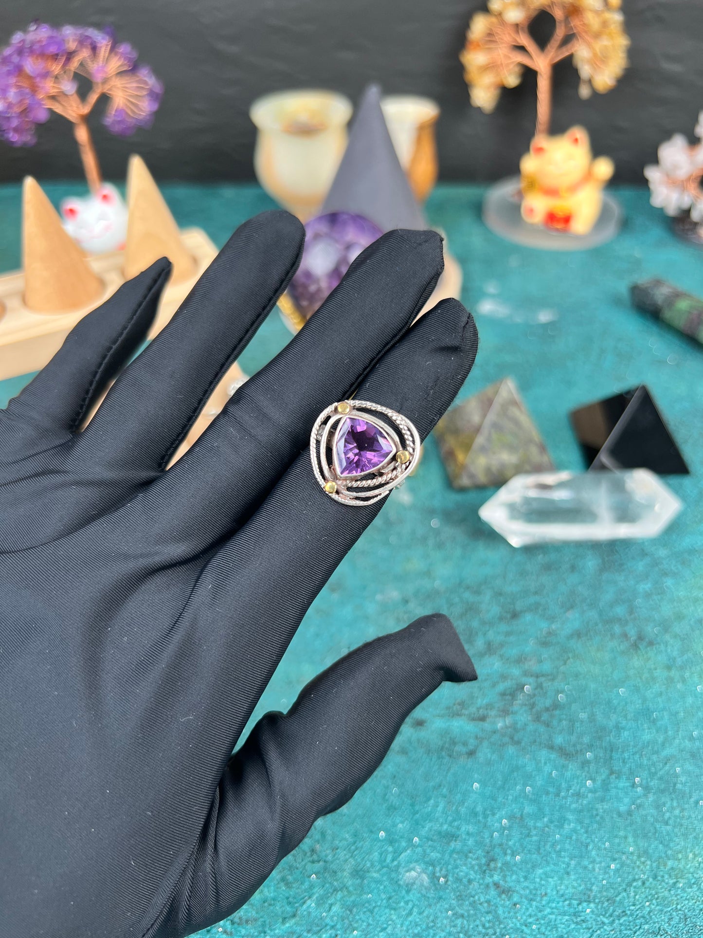 Nepal Ring, Silver Ring with Amethyst Triangle Shape