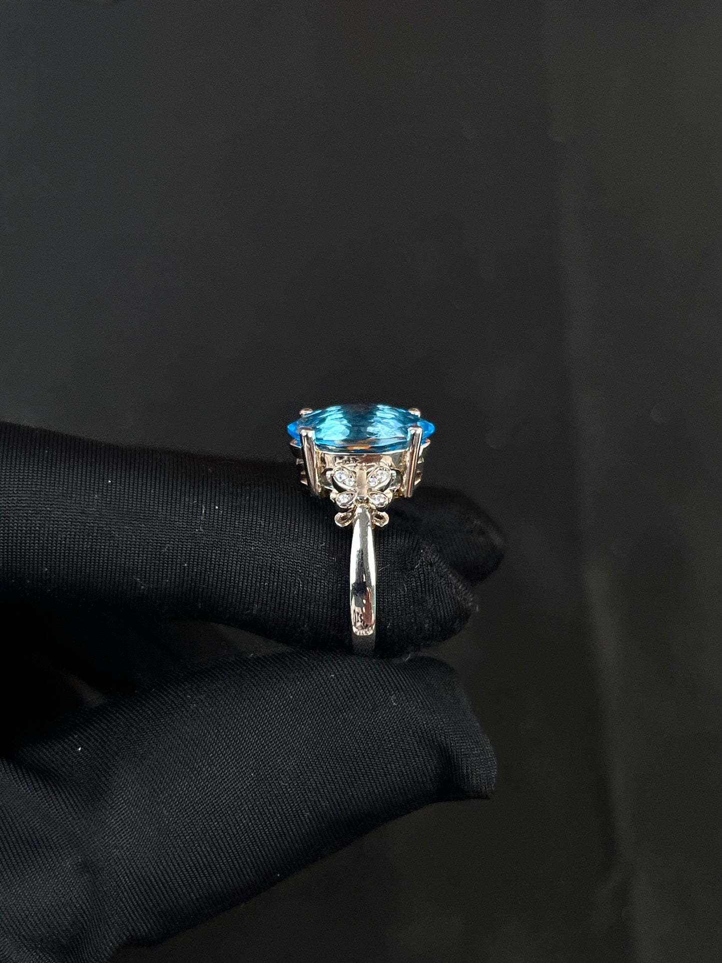 Blue Topaz Ring Sterling Silver