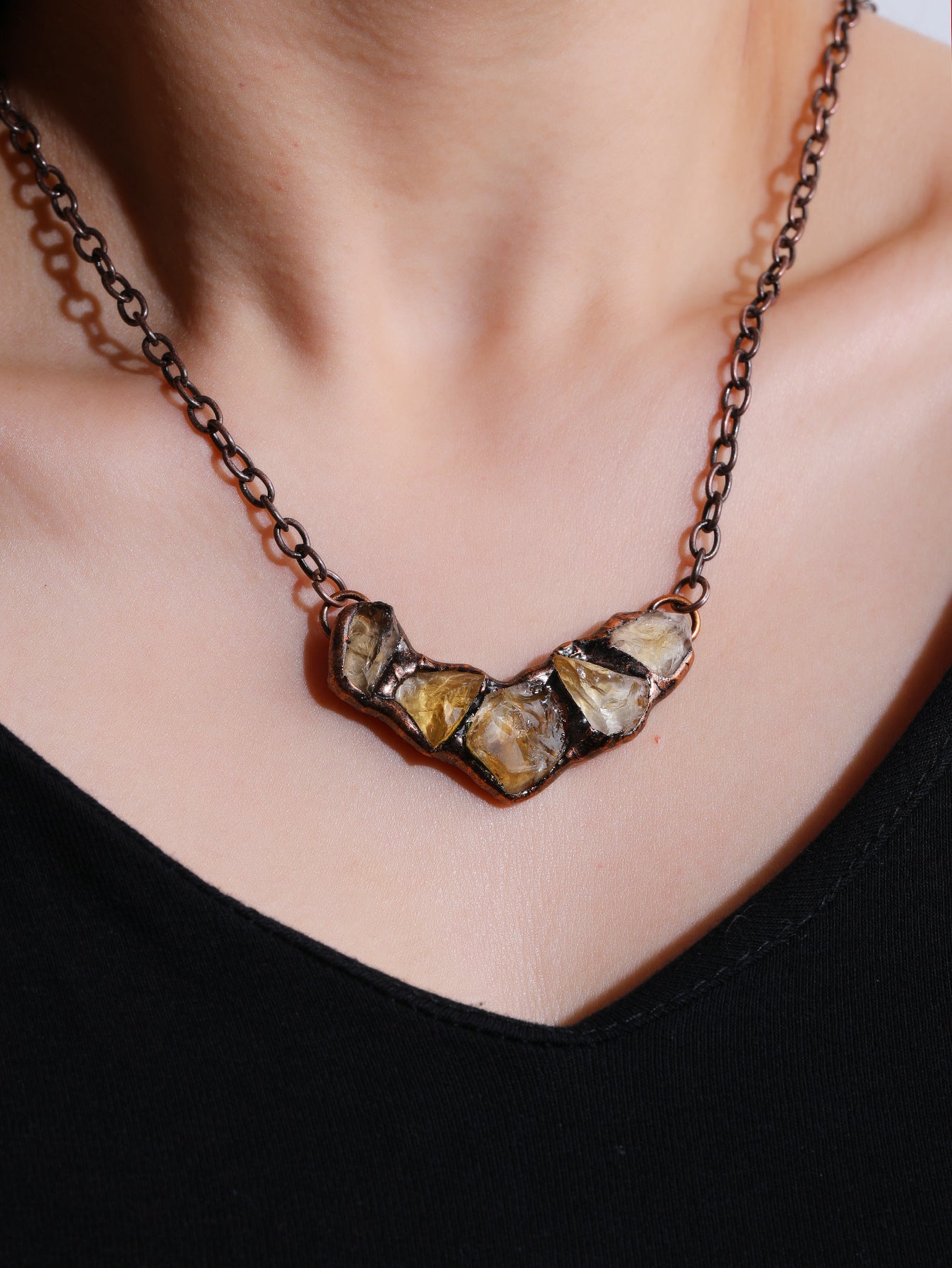 Vintage-Citrine Smile Necklace